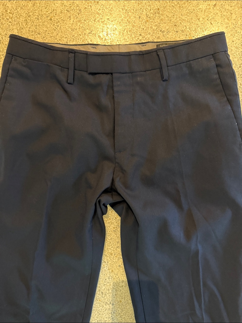 Banana Republic Modern Slim Fit Tab Over Dress Pants in Dark Navy 31 x 34